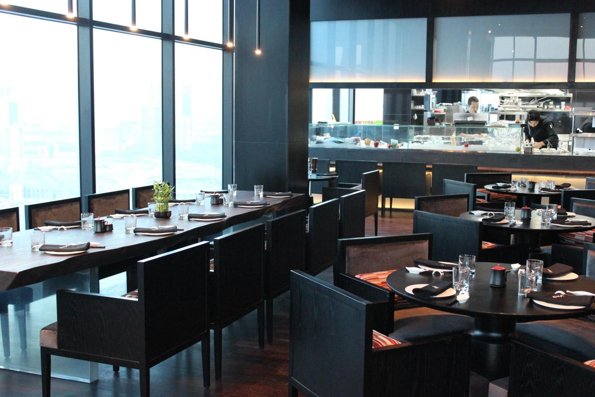 Ramee Grand Hotel And Spa Manama Exterior foto Interior of the restaurant