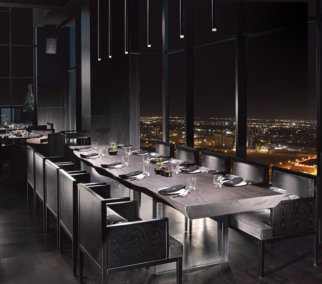 Ramee Grand Hotel And Spa Manama Exterior foto The interior of the restaurant